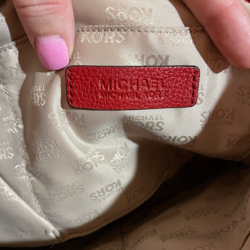 Michael Kors Immaculate Condition Bag - image 5